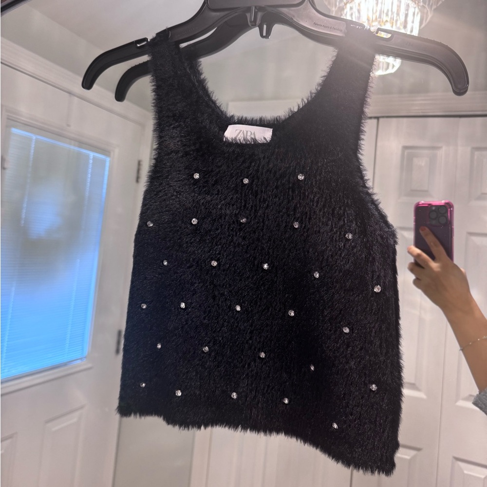 Zara girls vest size 13/14 with studs. New without tags
